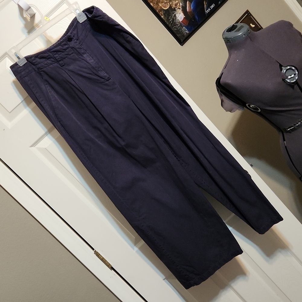 Wide leg pant.